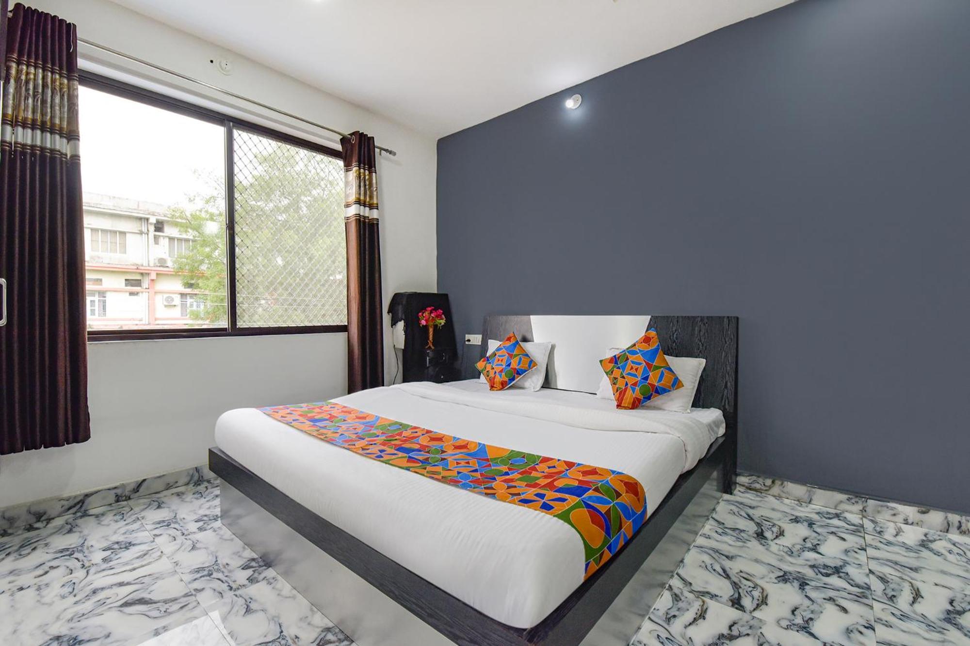Fabexpress Soni Palace Ujjain Bagian luar foto